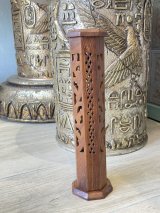 紫檀透かし彫り タワー型お香立て