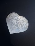 画像11: オーラを上げて、出会いと幸運を運ぶ♡セレナイト ハート ロータス　抱えてきた悩み苦しみを美しい力に変える