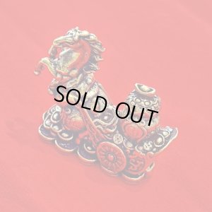 画像3: 財運を運んでくる！【古銭馬車】真鍮製　商売繫盛・出世・あらゆる勝負事のお守り【2026年の干支】
