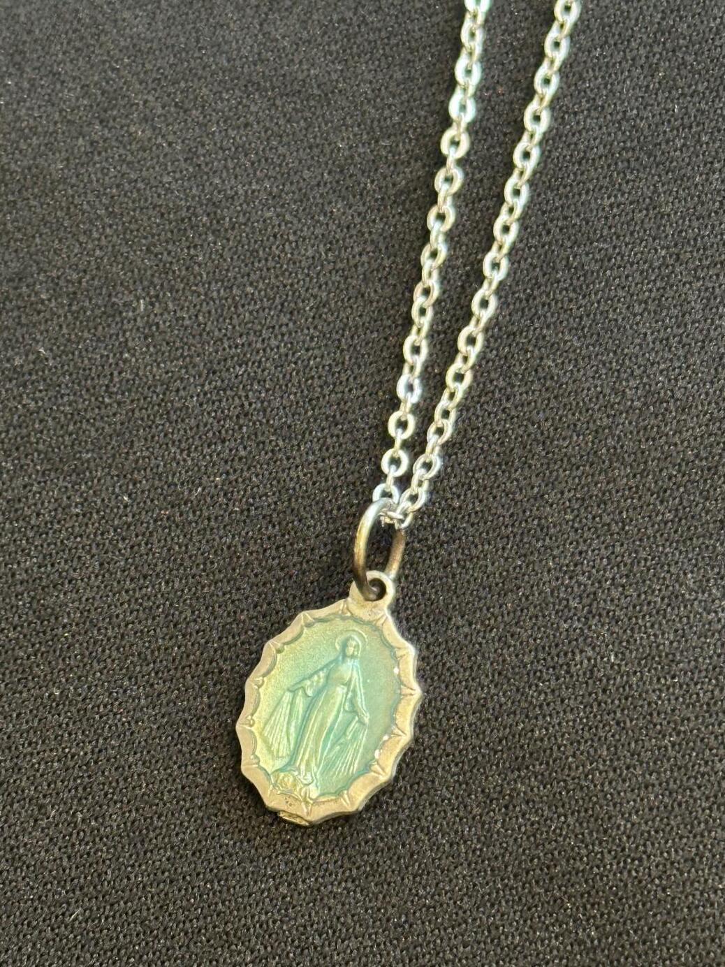 【限定】奇跡の碧い小さなメダイネックレス