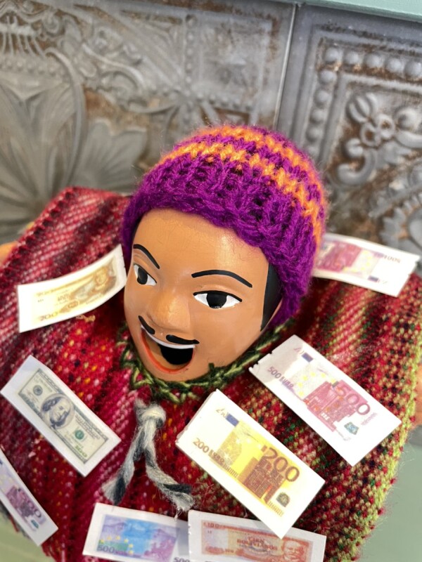 画像3: お金が欲しい！金持ちポンチョ💰エケコ人形用小物（ポンチョのみ）レッド系