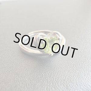 画像: 未来を明るく照らし、夢を叶える！Heartペリドット リング Silver925