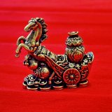 画像: 財運を運んでくる！【古銭馬車】真鍮製　商売繫盛・出世・あらゆる勝負事のお守り【2026年の干支】
