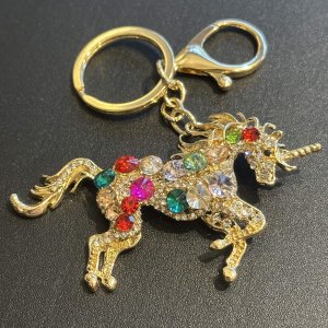 画像: 商売繫盛・出世・あらゆる勝負事のお守り【馬】カラフルジルコニアキーホルダー【2026年の干支】