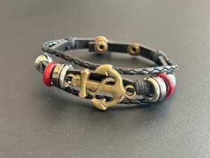 画像: 人生の荒波に流されない！人との絆を繋ぎ留め離さない！錨（いかり）三連ブレスレットC　アンティークゴールド