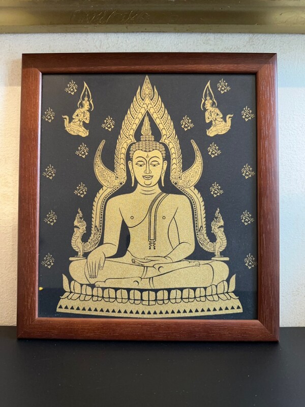 画像3: 毎日が安定して過ごせるように見守る仏　プラプッタループ　パーンマーラシャイ   タイ・シルクアート　 (3)
