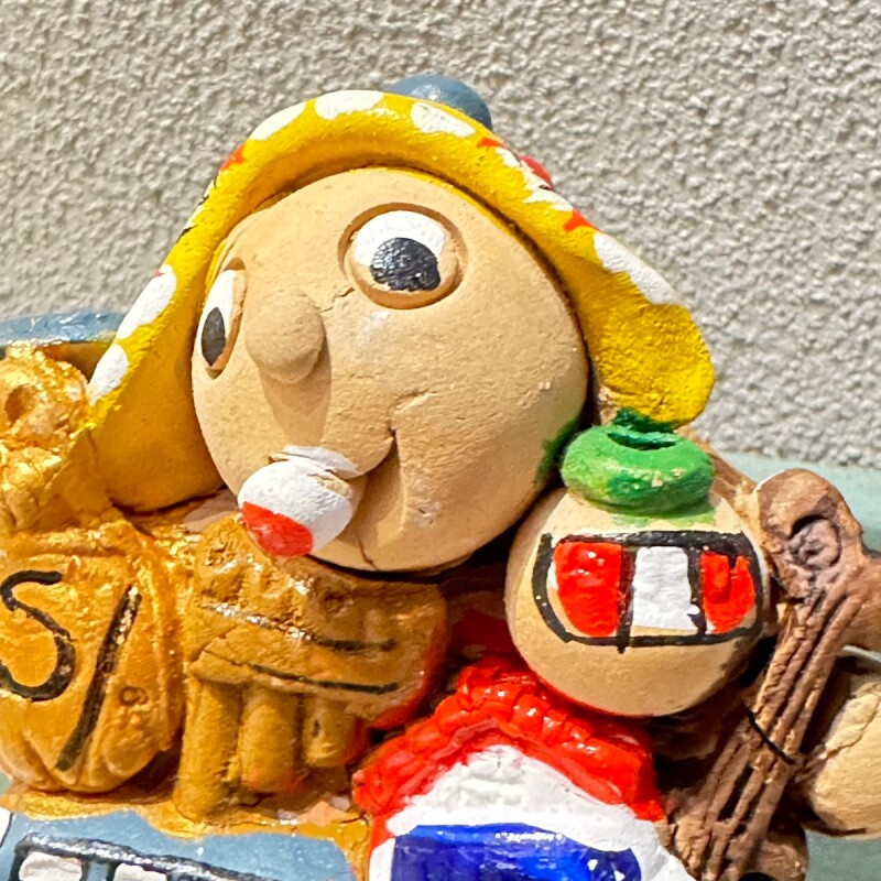 画像: ボリビアン陶器エケコ（エケッコー）人形 C