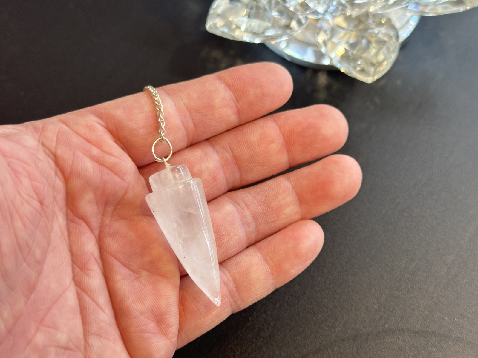 画像9: 悩み事の答えを導き出す！ペンデュラム　運気を高め、潜在能力を引き出す〜水晶〜　円錐型 (9)
