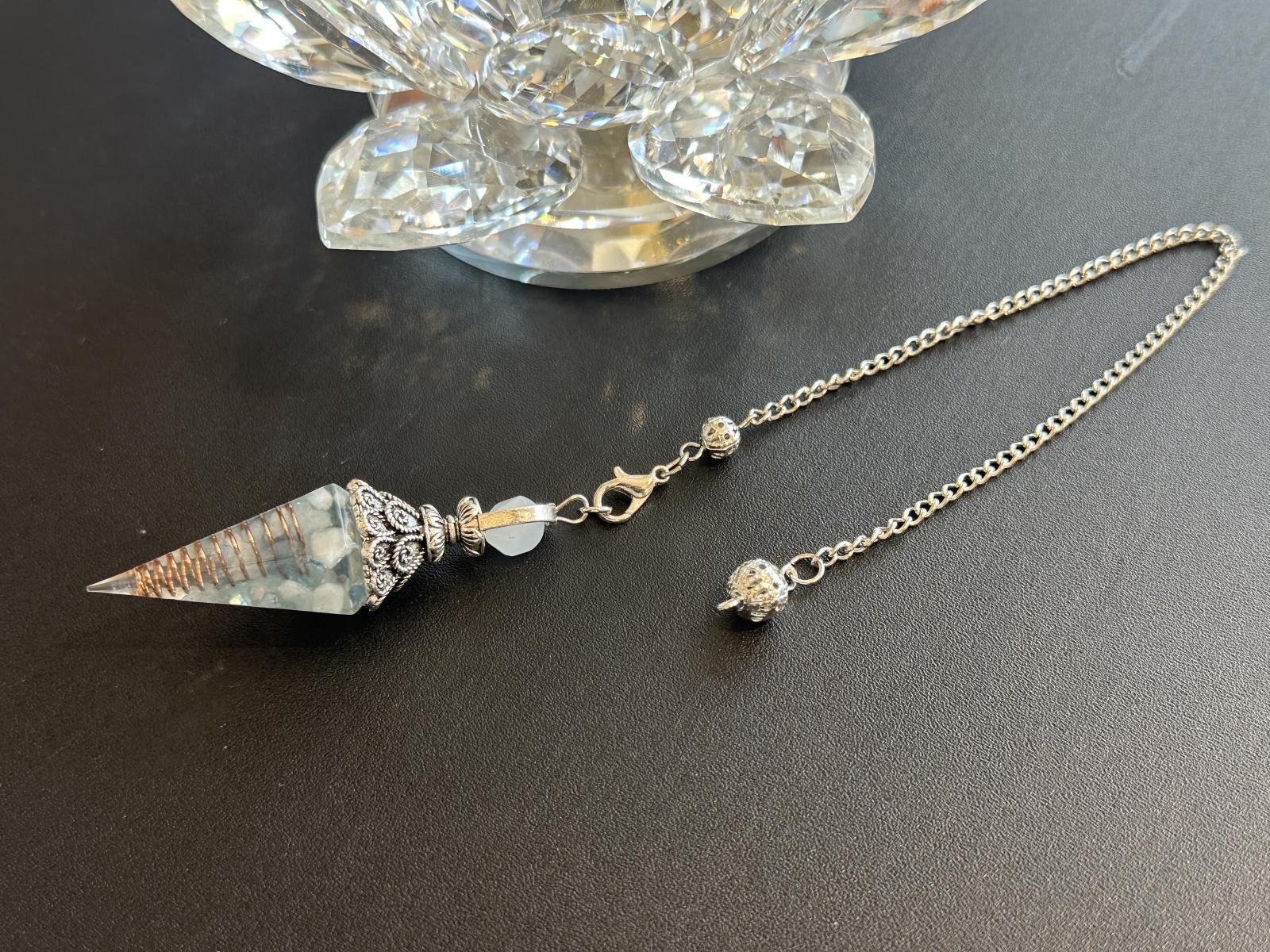 画像9: 気の変換機オルゴナイトinペンデュラム  悩み事の答えを導き出す！幸せな恋愛や結婚をもたらす アクアマリン (9)